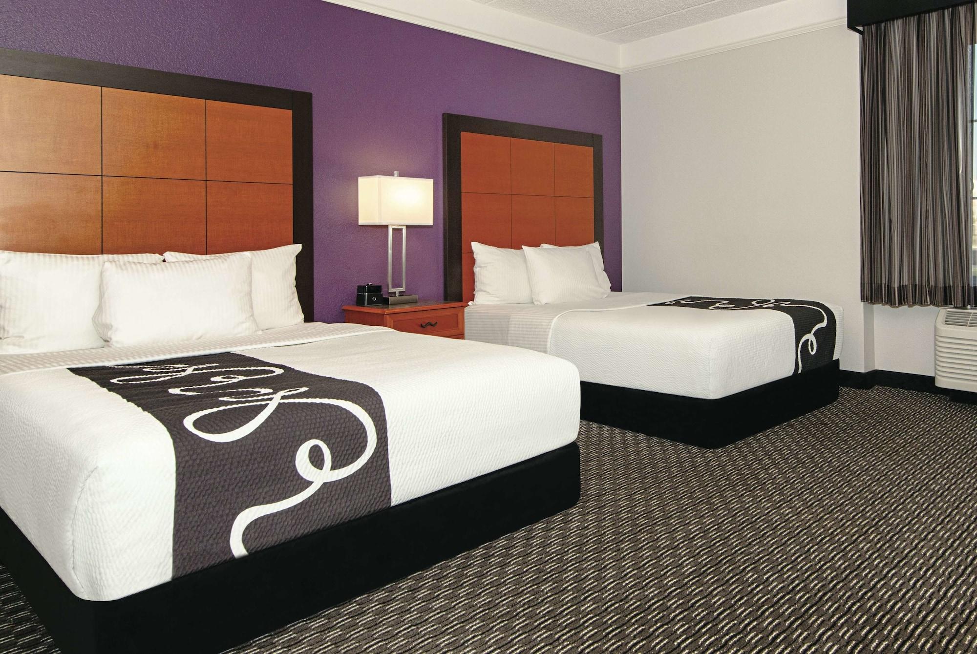 La Quinta Inn & Suites By Wyndham Ontario Airport Exterior foto
