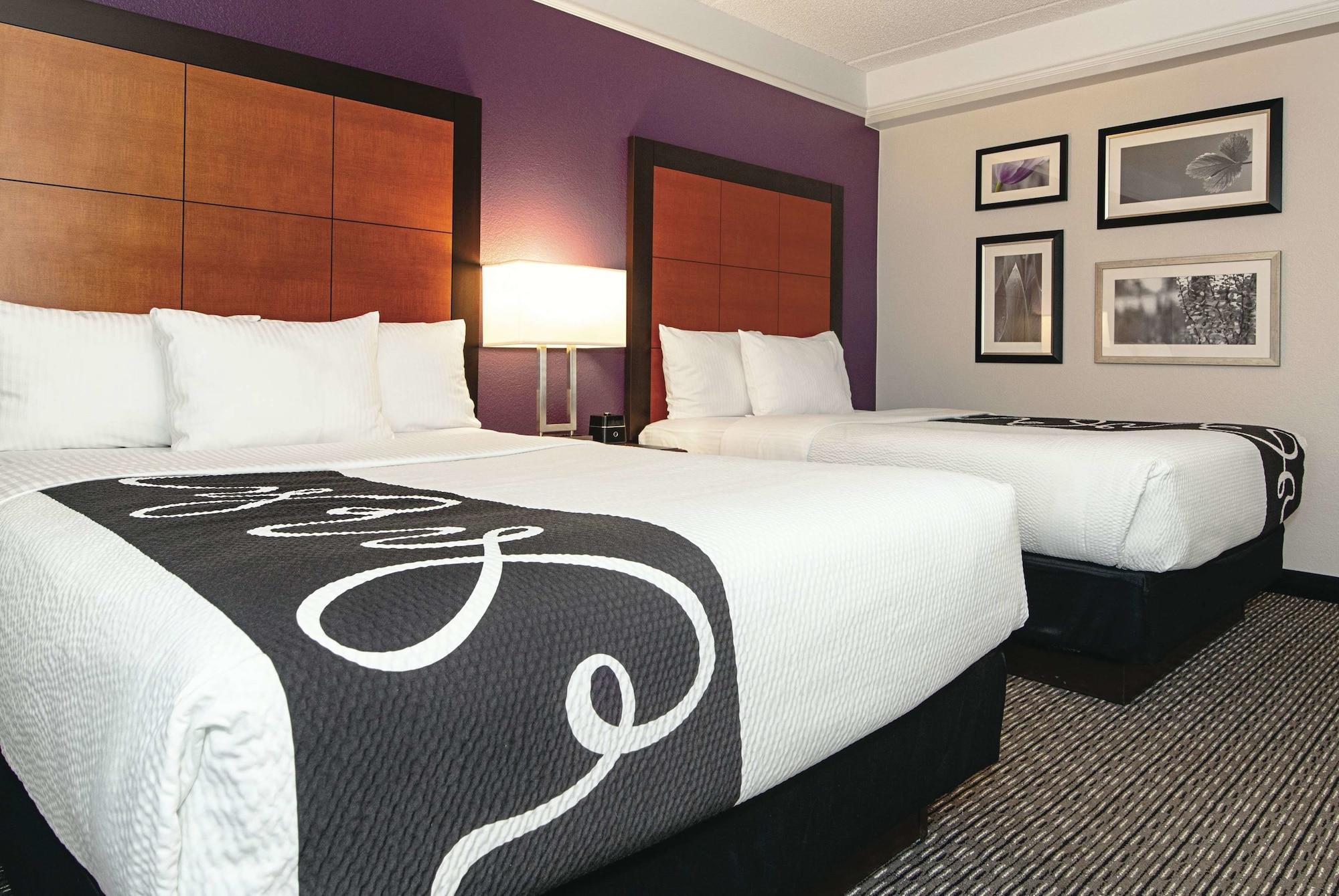 La Quinta Inn & Suites By Wyndham Ontario Airport Exterior foto