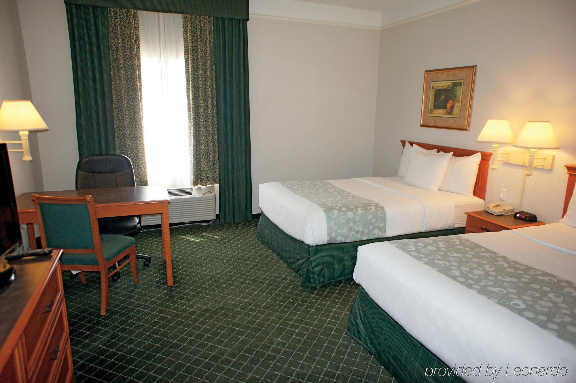 La Quinta Inn & Suites By Wyndham Ontario Airport Exterior foto